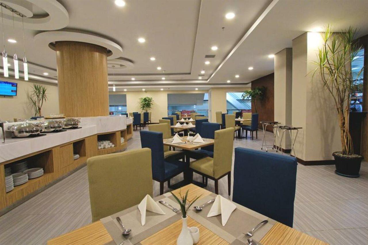 Anara Sky Kualanamu Hotel Медан Экстерьер фото