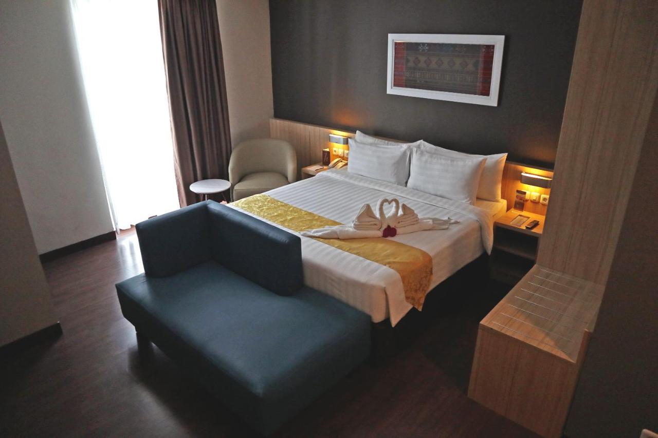 Anara Sky Kualanamu Hotel Медан Экстерьер фото