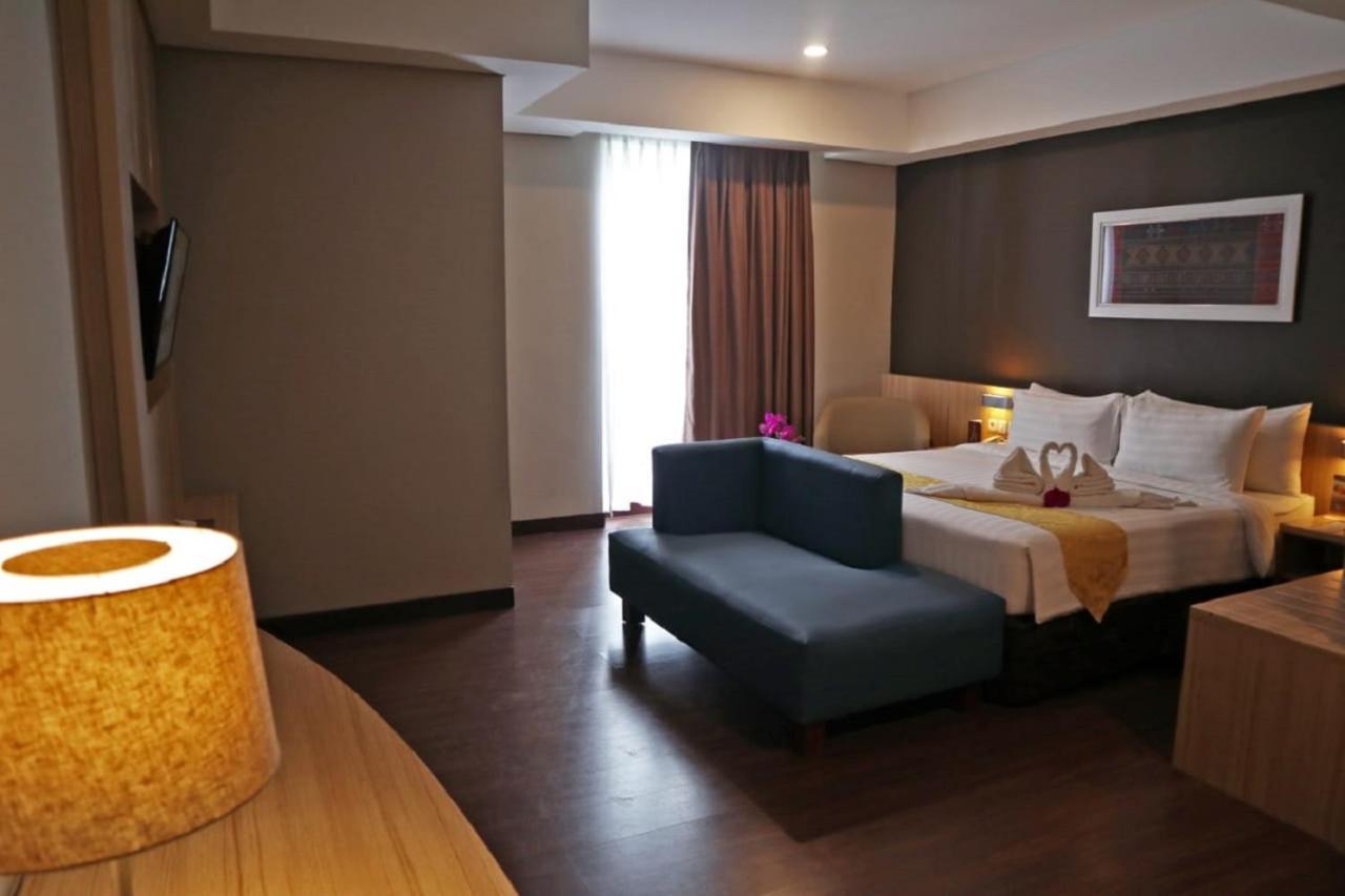 Anara Sky Kualanamu Hotel Медан Экстерьер фото