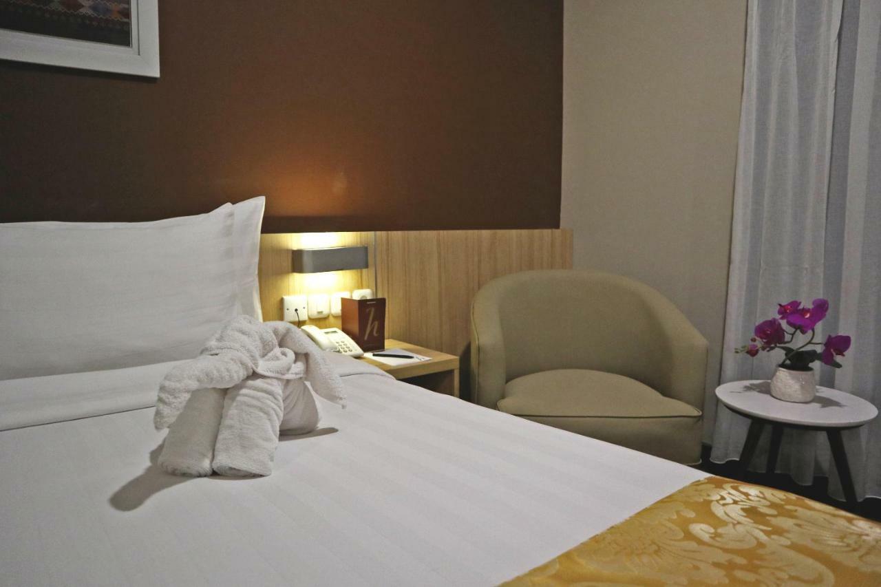 Anara Sky Kualanamu Hotel Медан Экстерьер фото